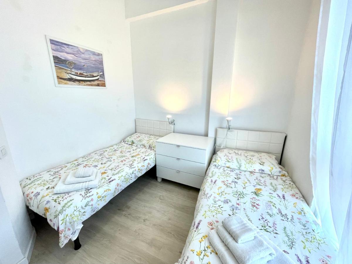 Villa Poetto Beach By Home And Experience , Cagliari, Poetto Екстер'єр фото
